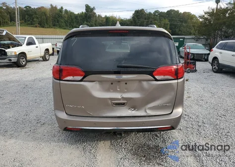 2018 Chrysler Pacifica Limited from USA, damaged, VIN 2C4RC1GG8JR101897